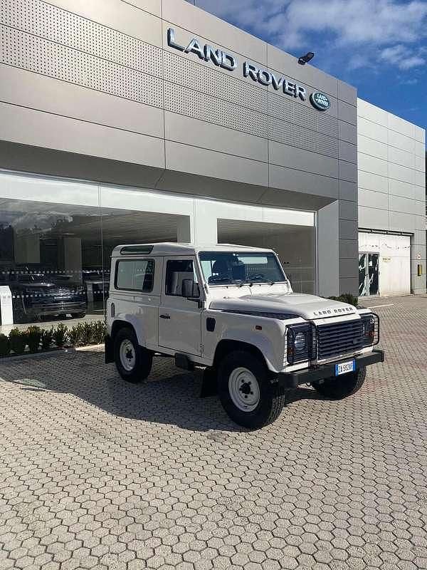 Usata Land Rover Defender SE 122 CV (89 kW) 2007 Bianco Station wagon