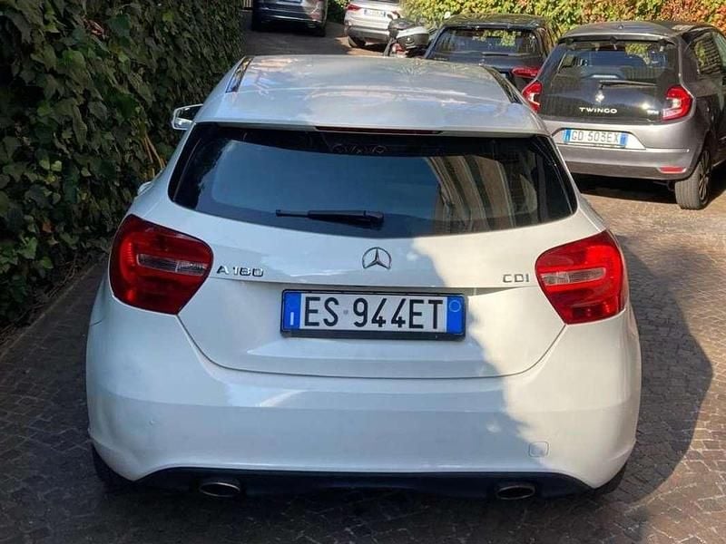 Usata Mercedes A180 109 CV (80 kW) 2013 Bianco Berlina