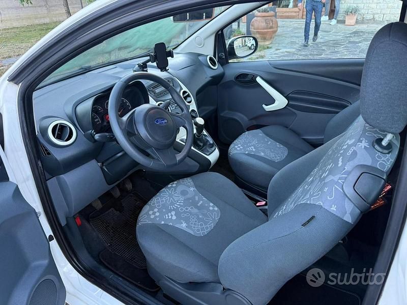 Occasion Ford Ka 69 ch (50 kW) 2014 Blanc Citadine
