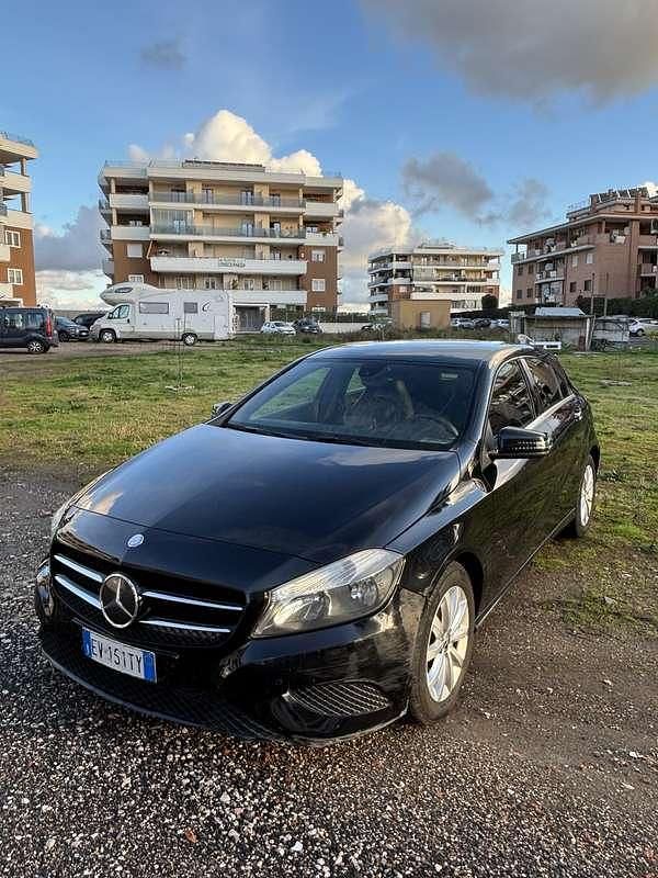 Usata Mercedes A180 109 CV (80 kW) 2014 Berlina