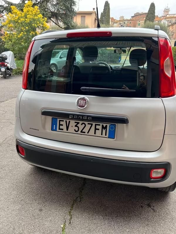 Usata Fiat Panda Lounge 74 CV (54 kW) 2014 Grigio Utilitaria