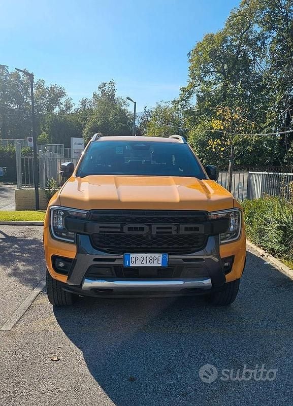Usata Ford Ranger Wildtrack 241 CV (177 kW) 2023 Giallo Pick-up