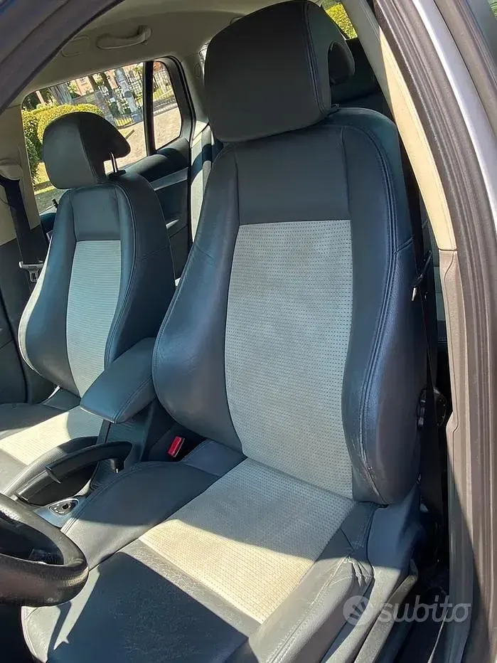 Usata Saab 9-3 Vector 150 CV (110 kW) 2007 Grigio Station wagon