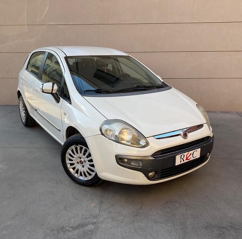 Usata Fiat Punto Evo 69 CV (50 kW) 2009 Bianco Utilitaria