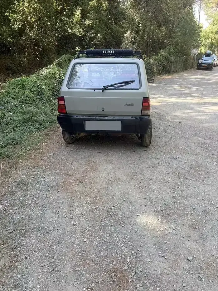 Usata Fiat Panda Young 54 CV (39 kW) 2003 Grigio Utilitaria