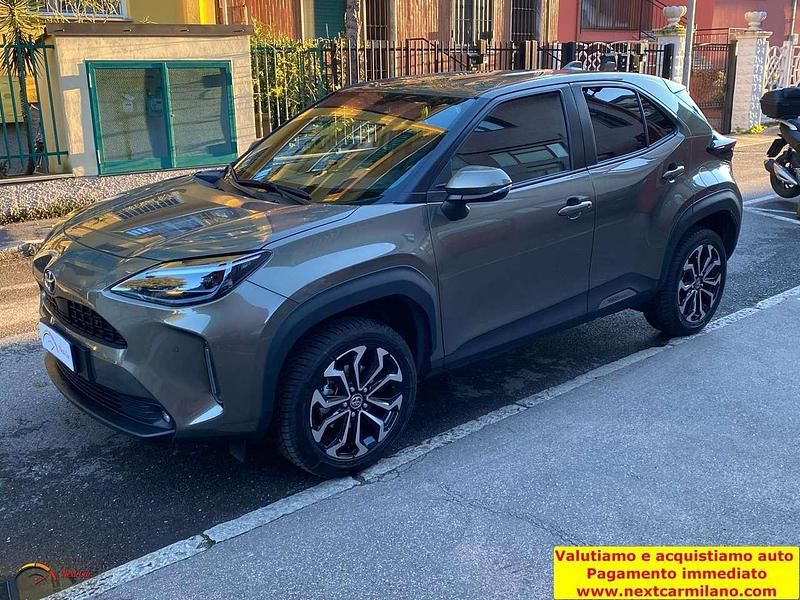 Usata Toyota Yaris Cross Trend 92 CV (67 kW) 2022 Grigio SUV