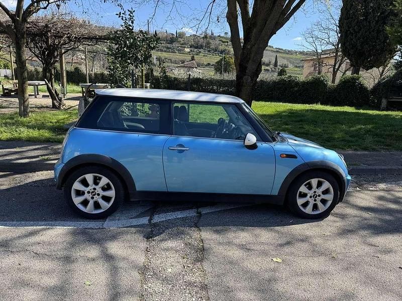 Usata Mini Cooper 116 CV (85 kW) 2005 Utilitaria