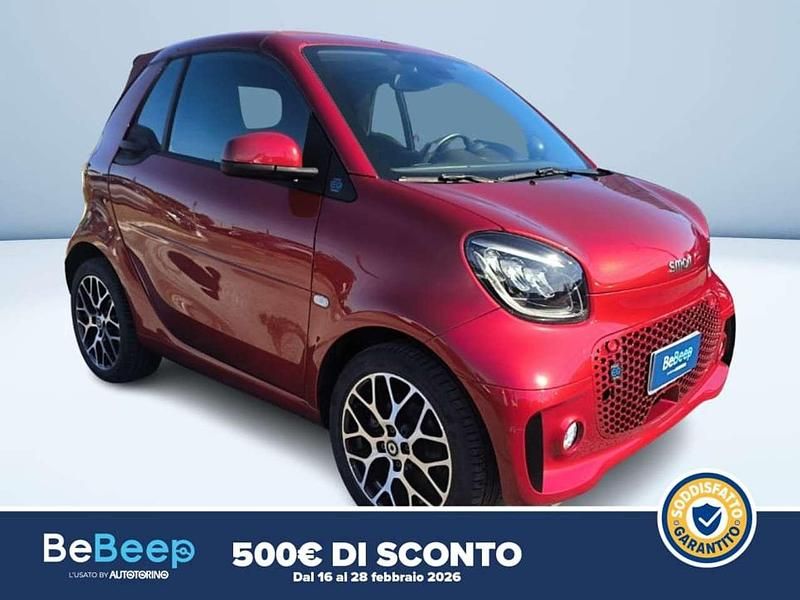 Usata Smart ForTwo Electric Drive Prime 60 kW (82 CV) 2022 Rosso metallizzato Cabrio