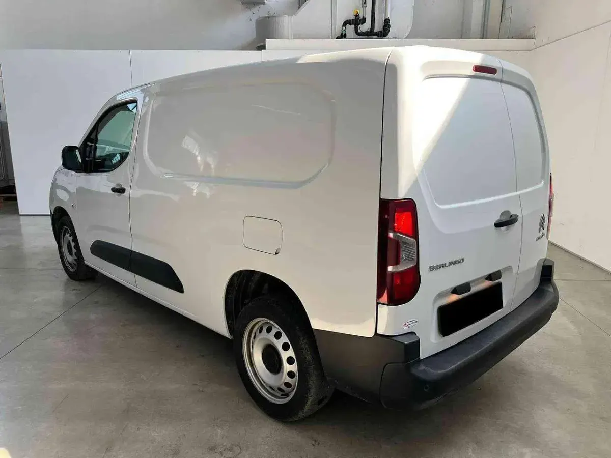 Usata Citroën Berlingo 102 CV (75 kW) 2023 Bianco Monovolume