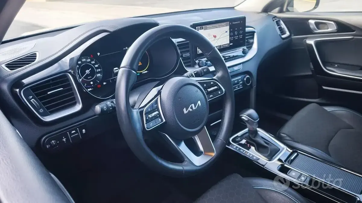 Usata Kia XCeed 136 CV (100 kW) 2022 Nero SUV