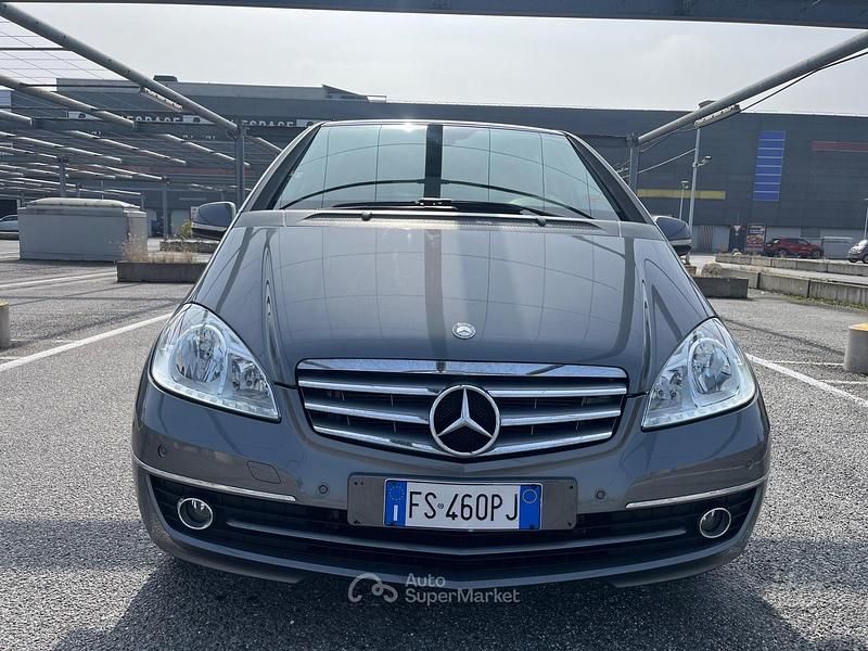 Usata Mercedes A160 Executive 95 CV (69 kW) 2012 Berlina