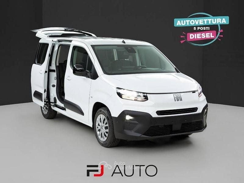 Nuova Fiat Doblò 102 CV (75 kW) 2026 Bianco Monovolume