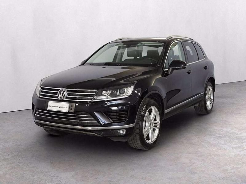 Usata VW Touareg 204 CV (150 kW) 2014 Nero SUV