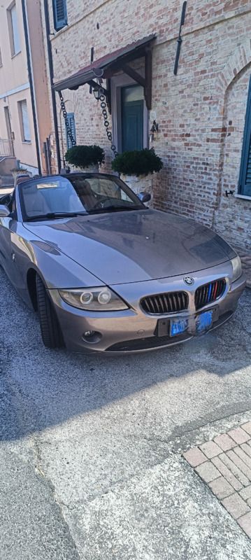 Usata 2005 BMW Z4 Cabrio | 8900 € (Super prezzo) - Immagine 1/4