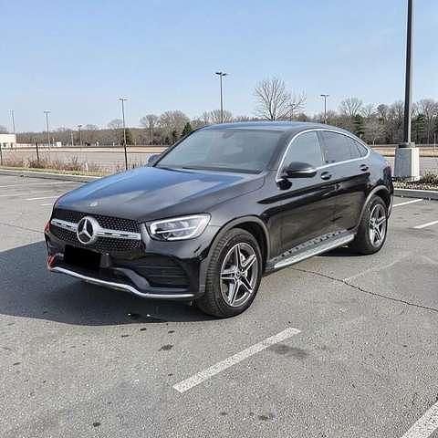 Usata Mercedes GLC300e Premium 194 CV (142 kW) 2023 Nero Coupé