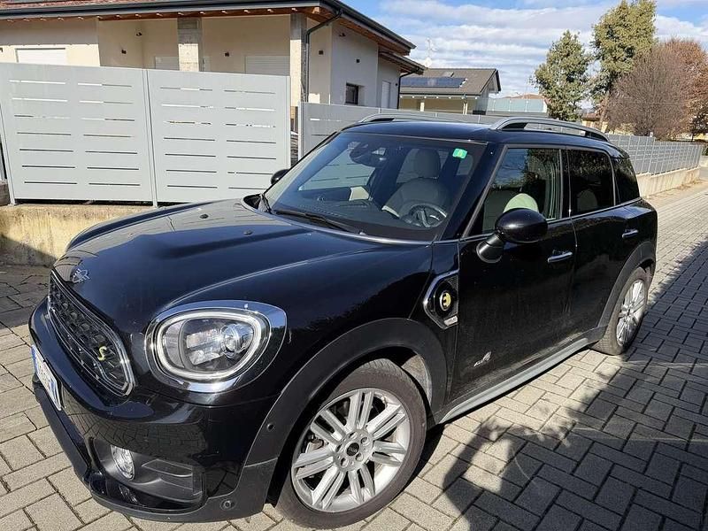 Usata Mini Cooper S Countryman Hype 136 CV (100 kW) 2019 Nero SUV