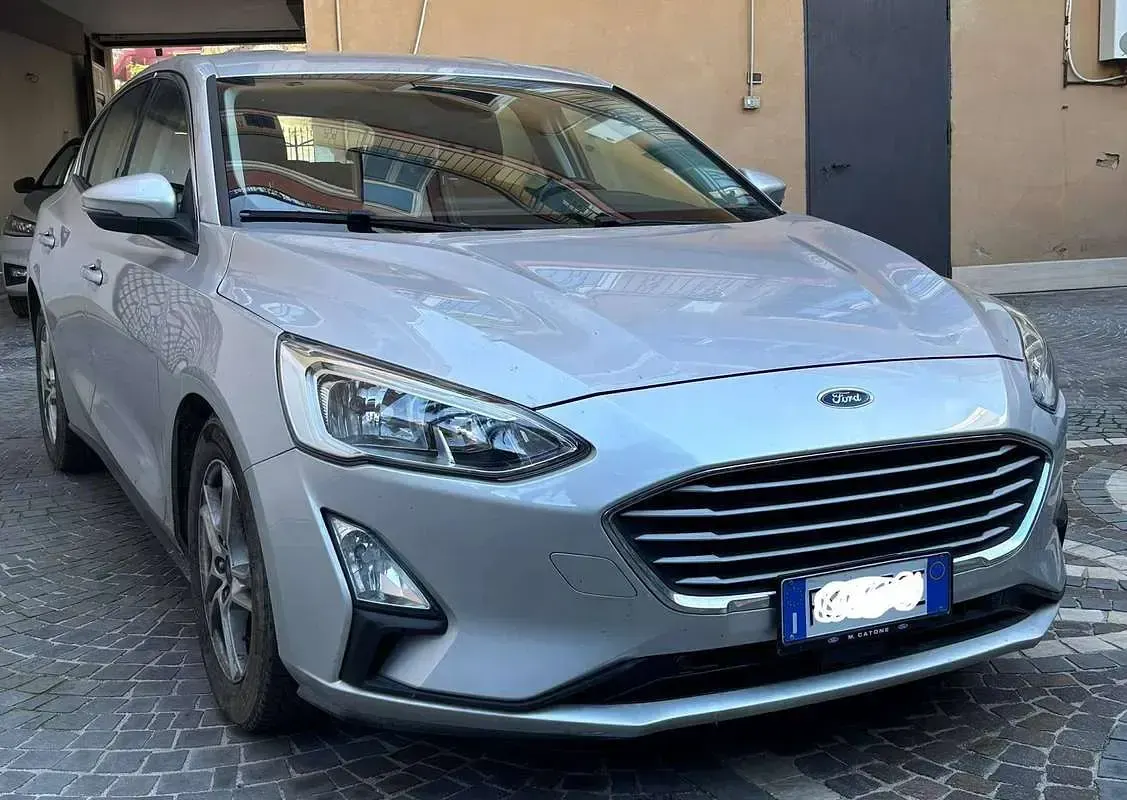 Usata Ford Focus Business Edition 95 CV (69 kW) 2018 Argento Berlina