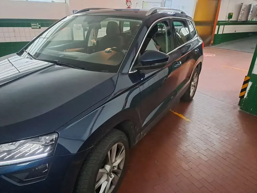Käytetty Skoda Karoq Executive 150 HP (110 kW) 2018 Vihreä Katumaasturi
