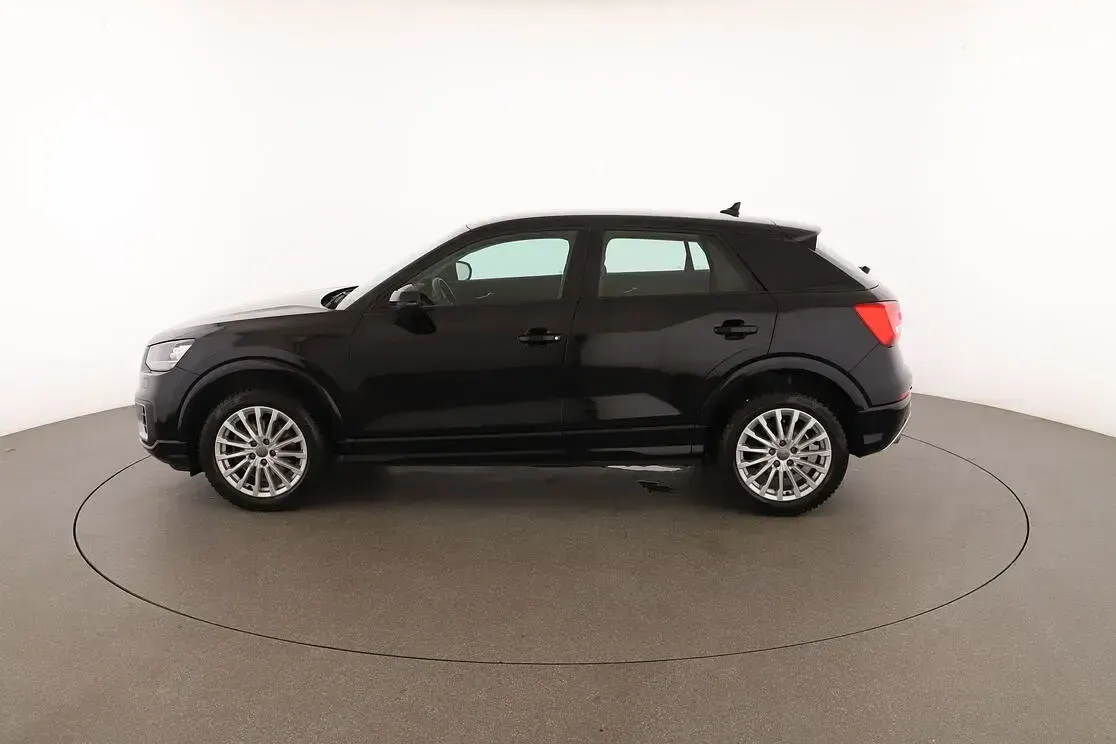 Usata Audi Q2 Design 116 CV (85 kW) 2018 Nero SUV
