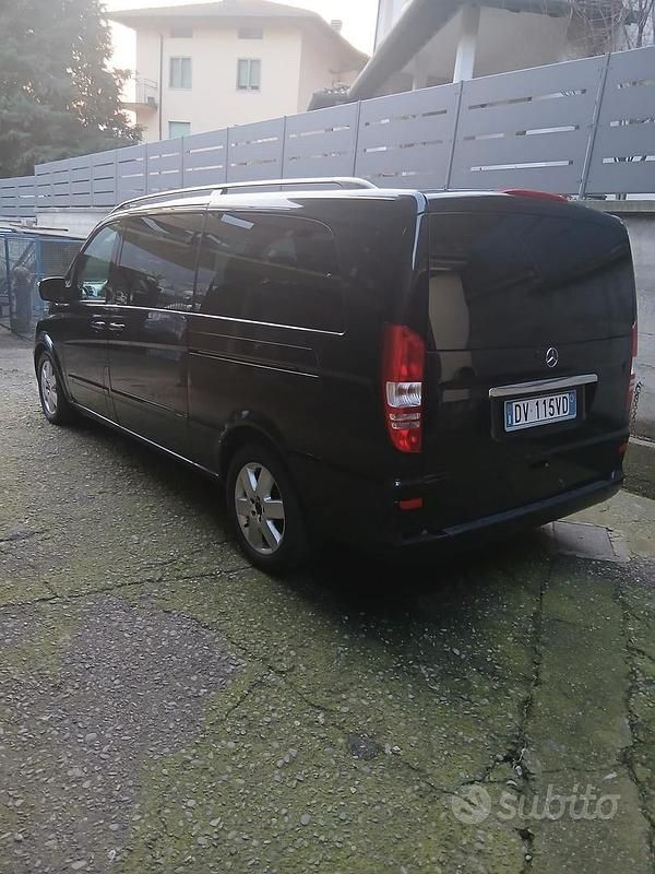 Usata Mercedes Viano 2009 Nero Monovolume