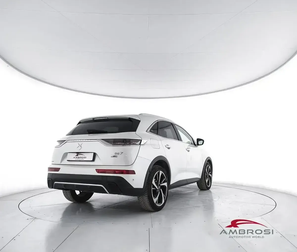 Usata DS Automobiles DS7 Crossback Grand Chic 131 CV (96 kW) 2022 Bianco SUV