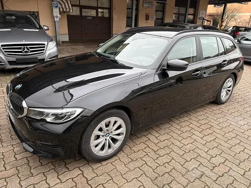 Usata BMW 318 Efficient Dynamics 150 CV (110 kW) 2020 Station wagon