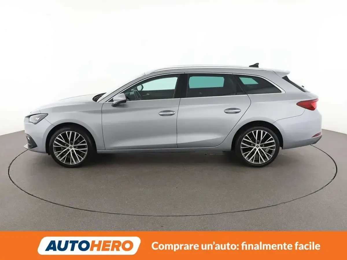 Usata Seat Leon XCELLENCE 150 CV (110 kW) 2021 Argento Station wagon