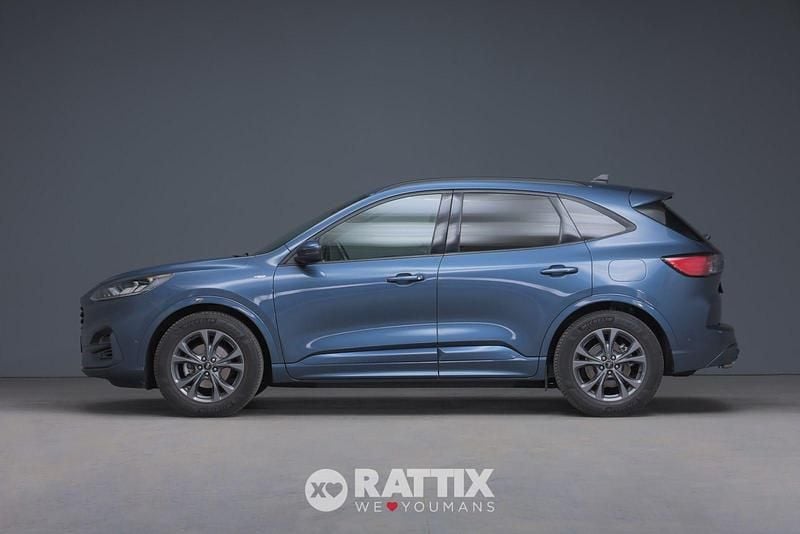 Usata Ford Kuga ST-Line X 120 CV (88 kW) 2021 Chrome blu SUV