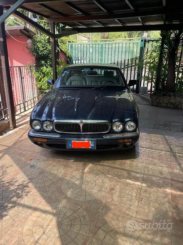 Usata Jaguar XJ 1999 Blu Berlina