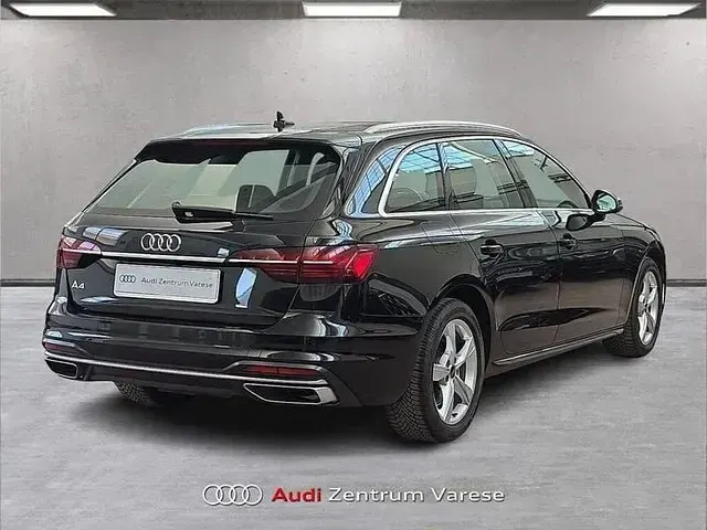 Usata Audi A4 Advanced Plus 150 CV (110 kW) 2024 Nero brillante Station wagon