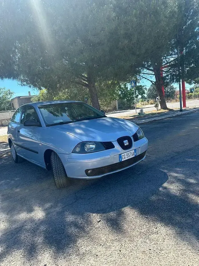 Usata Seat Ibiza 75 CV (55 kW) 2003 Utilitaria