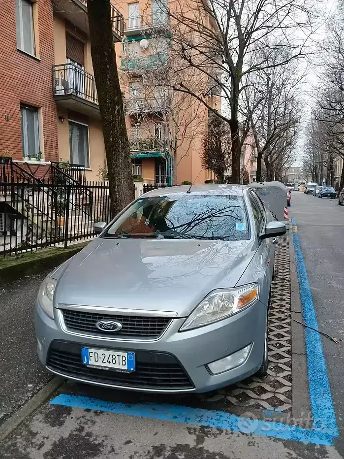 Usata Ford Mondeo 131 CV (96 kW) 2007 Berlina