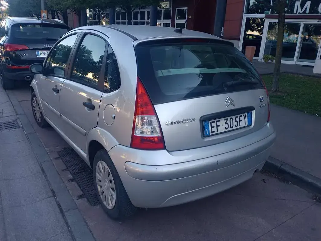 Usata Citroën C3 Exclusive 60 CV (44 kW) 2009 Argento Berlina