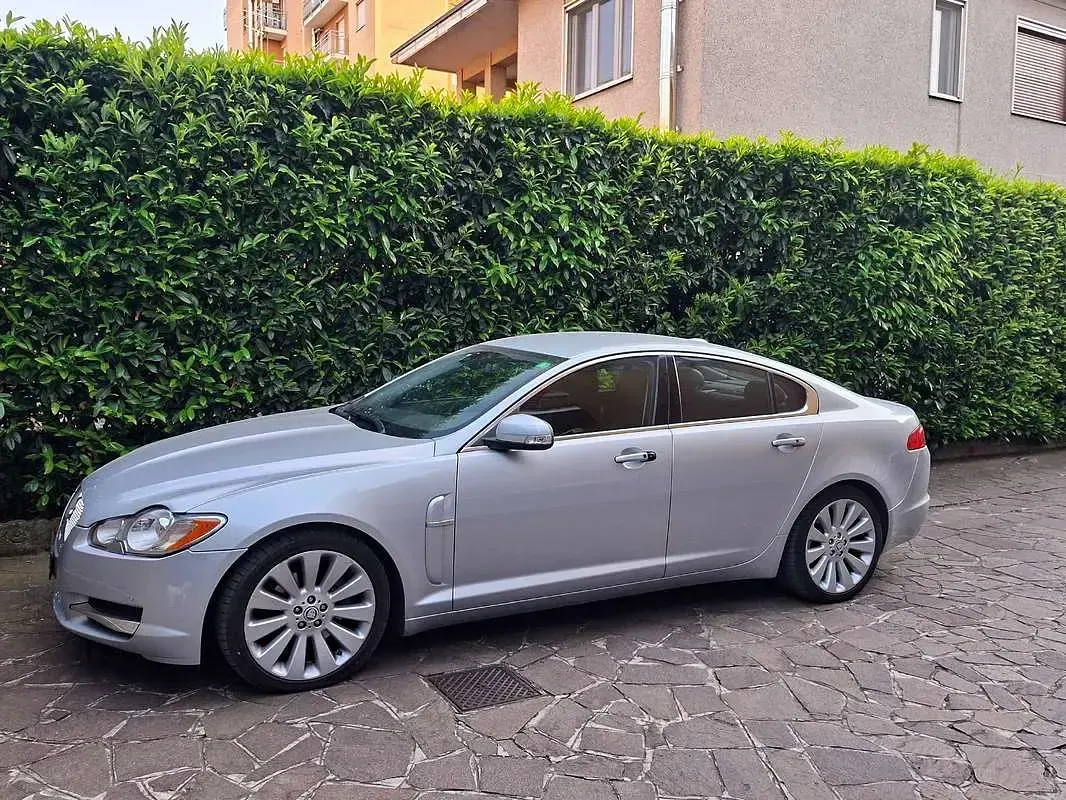 Usata Jaguar XF 207 CV (152 kW) 2008 Berlina