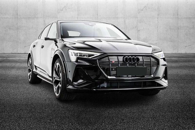 Usata Audi e-tron Business 225 kW (307 CV) 2021 Nero SUV