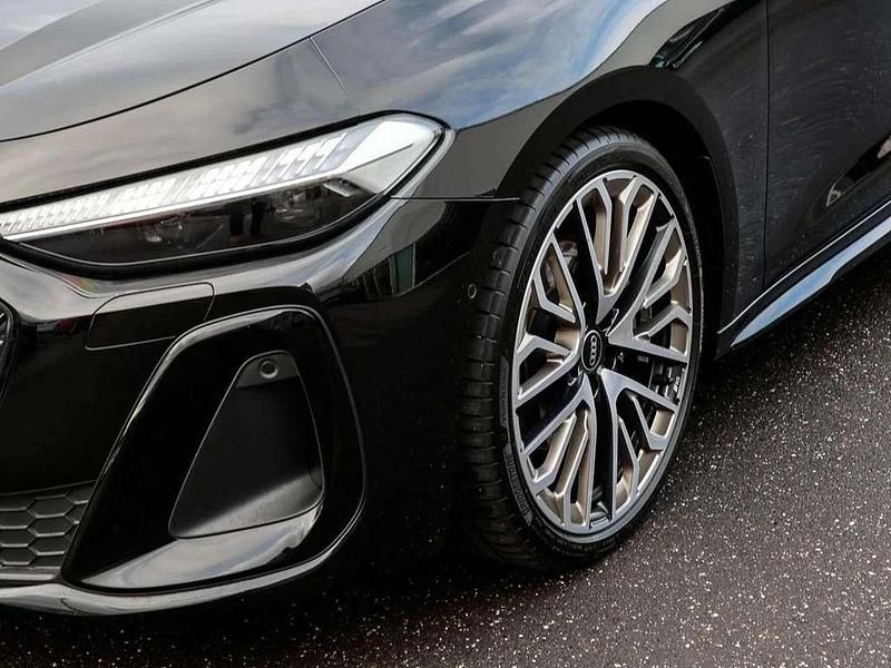 Usata Audi A5 Business 204 CV (150 kW) 2025 Mythos black Station wagon