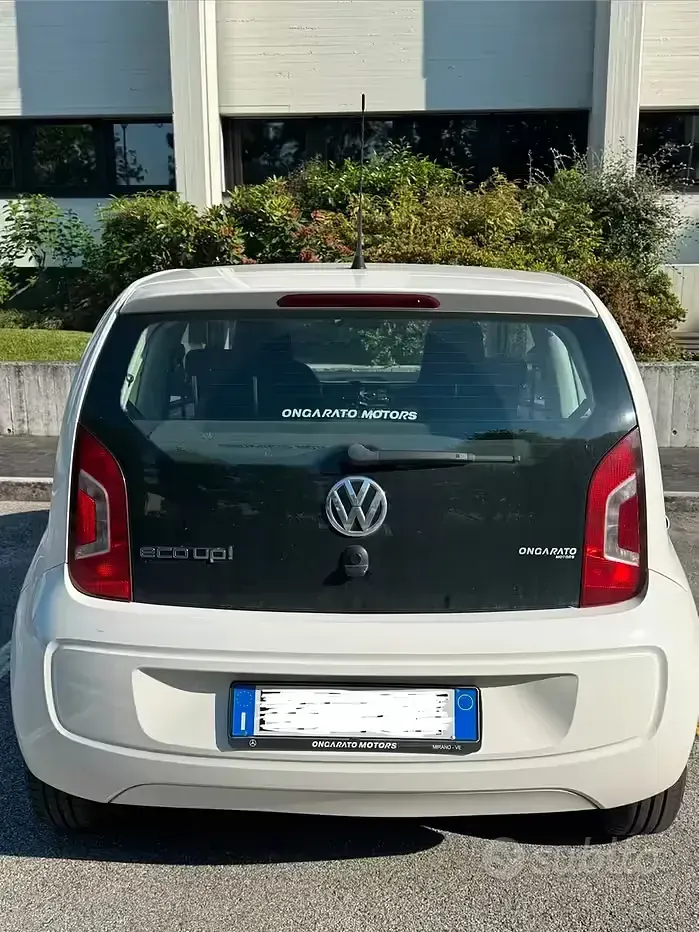 Usata VW up! 75 CV (55 kW) 2013 Bianco Utilitaria