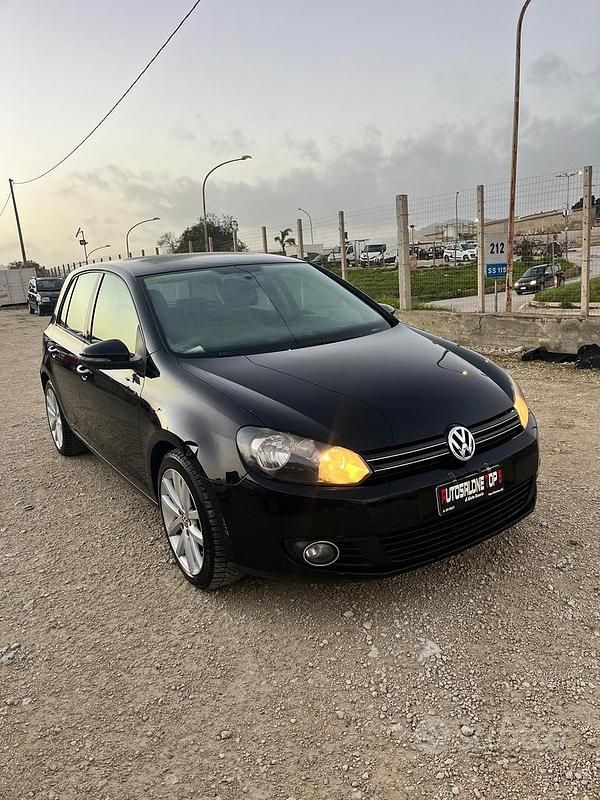Usata VW Golf VI 110 CV (80 kW) 2009 Nero Utilitaria