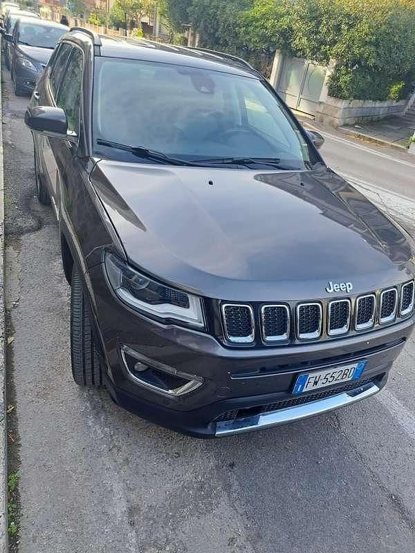 Usata Jeep Compass Limited 120 CV (88 kW) 2019 Grigio SUV