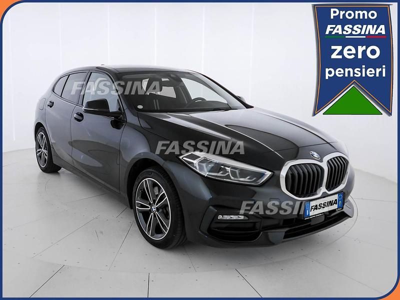 Nero Usata 2021 BMW 120 Sport Line Due volumi | 28.600 € (Buon prezzo) - Immagine 1/4