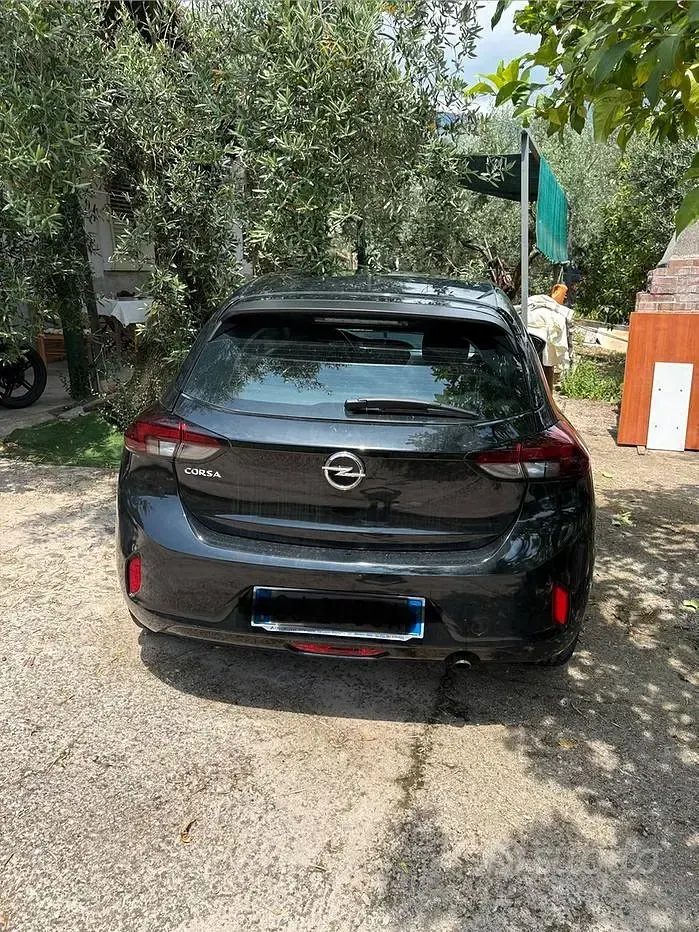 Usata Opel Corsa 101 CV (74 kW) 2022 Nero Utilitaria