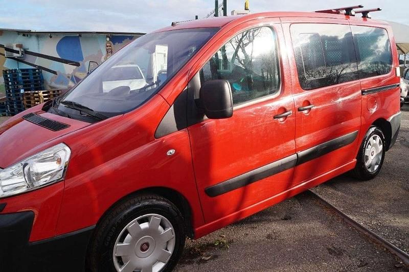 Occasion Fiat Scudo 128 ch (94 kW) 2014 Rouge Van