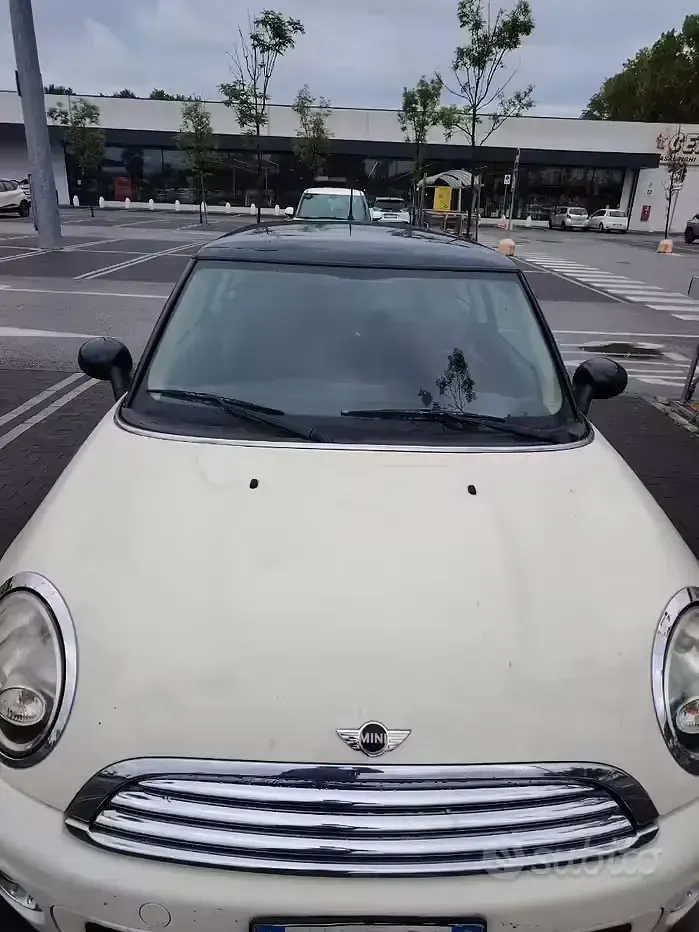 Usata Mini Cooper 116 CV (85 kW) 2010 Bianco Utilitaria