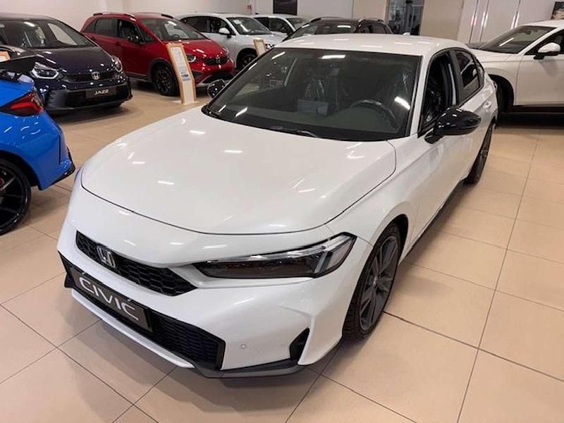 Usata Honda Civic Elegance 184 CV (135 kW) 2024 Blu/azzurro Berlina