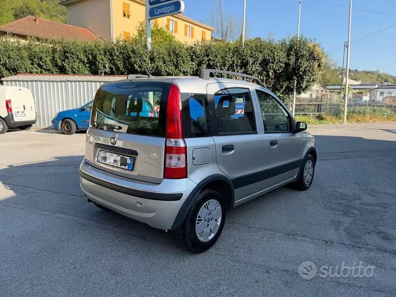 Usata Fiat Panda Dynamic 60 CV (44 kW) 2010 Grigio Utilitaria