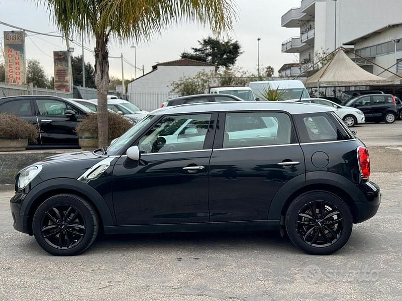 Usata Mini Cooper Countryman 111 CV (81 kW) 2016 Nero SUV