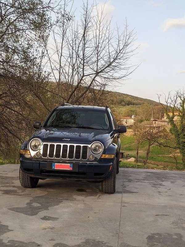 Usata Jeep Cherokee Limited 163 CV (119 kW) 2005 SUV