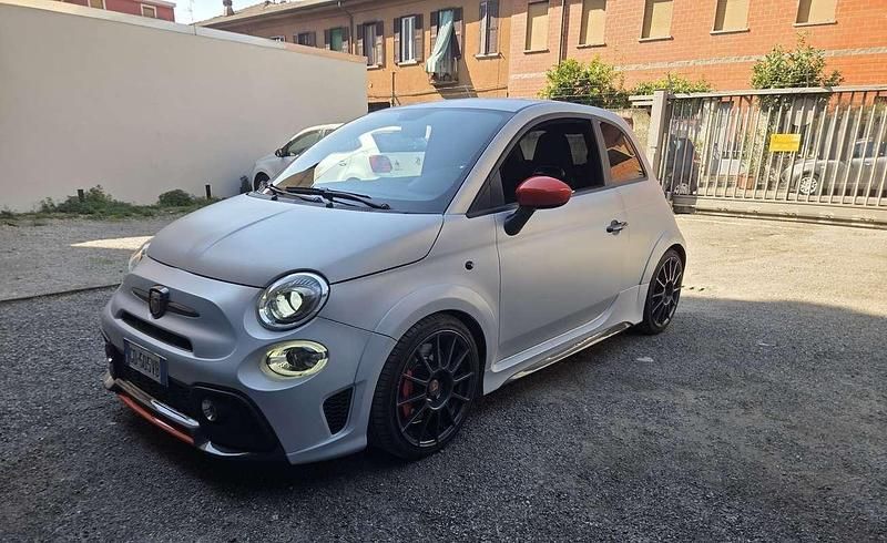 Usata Abarth 595 144 CV (105 kW) 2021 Argento Utilitaria