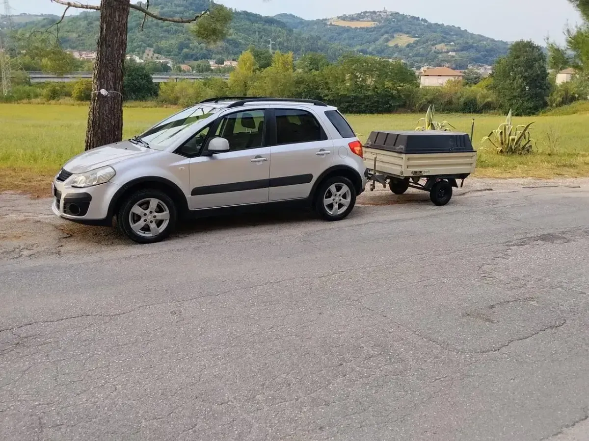 Usata Suzuki SX4 GLX 120 CV (88 kW) 2010 Argento Station wagon