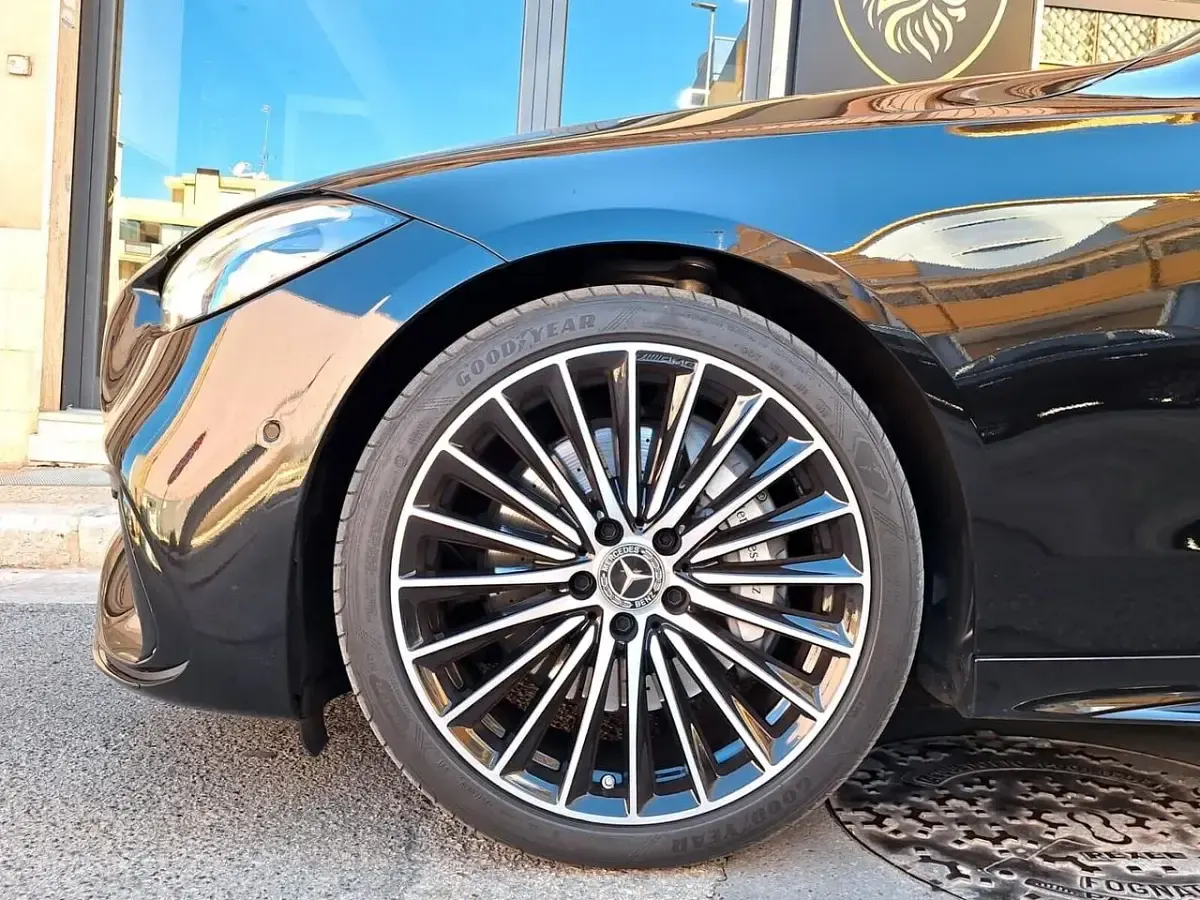 Usata Mercedes C220 Premium 200 CV (147 kW) 2022 Nero Station wagon
